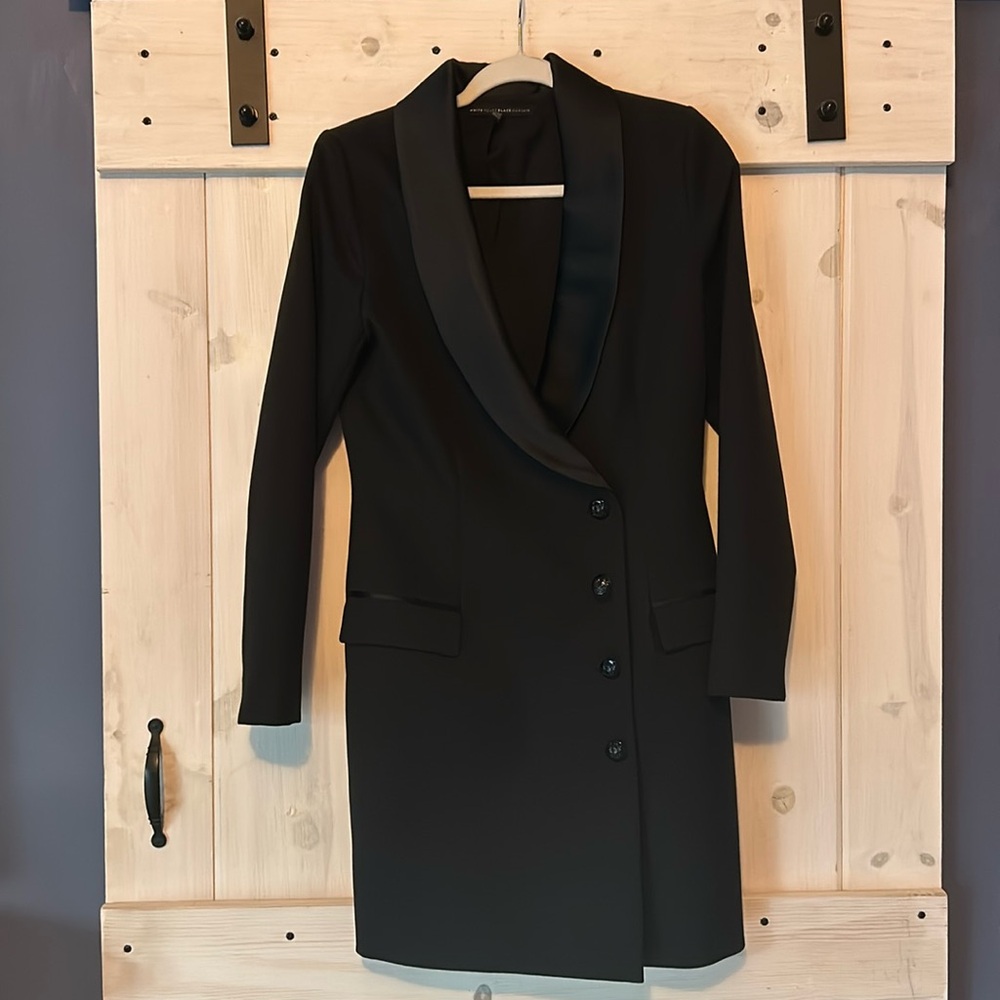 White House Black Market Size 8 Blazer Dress